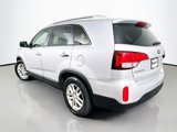 Used 2014 Kia Sorento LX w/ Premium Package image 5