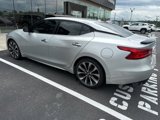 Used 2017 Nissan Maxima SR image 5