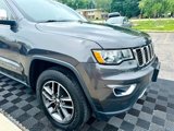 Used 2018 Jeep Grand Cherokee Limited image 5