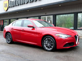 Used 2018 Alfa Romeo Giulia AWD image 2
