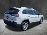 Used 2019 Jeep Cherokee Latitude w/ Popular Appearance Group image 4