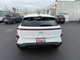 New 2025 Hyundai Kona SE image 4