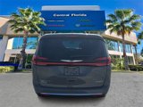 New 2025 Chrysler Pacifica Select image 6