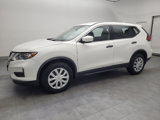 Used 2017 Nissan Rogue S image 2