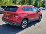 New 2024 Volkswagen Taos SE image 3