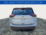 Used 2024 Nissan Rogue SV image 4