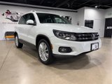 Used 2016 Volkswagen Tiguan SE image 2