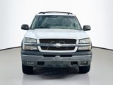 Used 2004 Chevrolet Avalanche Z66 w/ Sun And Sound Package image 2