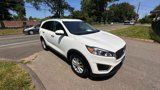 Used 2017 Kia Sorento LX image 3