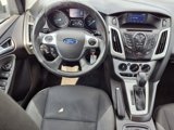 Used 2014 Ford Focus SE w/ SE Winter Package image 4
