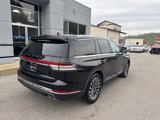 Used 2020 Lincoln Aviator Reserve w/ Equipment Group 201A image 3