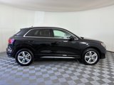 Used 2024 Audi Q3 2.0T Premium w/ Convenience Package image 2