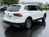 Used 2020 Volkswagen Tiguan SE w/ Panoramic Sunroof Package image 4
