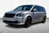 Used 2019 Dodge Grand Caravan SXT image 3