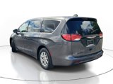 Used 2022 Chrysler Voyager LX image 4