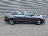 Used 2023 Kia Forte LXS image 2