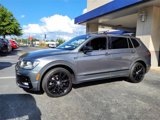 Used 2021 Volkswagen Tiguan SE R-Line image 3