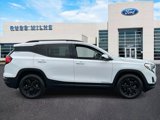 Used 2020 GMC Terrain SLE w/ Driver Convenience Package image 2