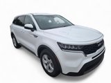 Used 2023 Kia Sorento LX image 2