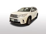 Used 2017 Toyota Highlander XLE image 2