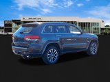 Used 2017 Jeep Grand Cherokee Overland w/ Jeep Active Safety Group image 6