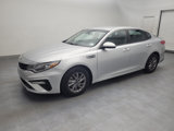Used 2020 Kia Optima LX image 2