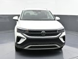 Used 2022 Volkswagen Taos SE w/ Driver Assistance Package image 2