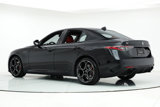 New 2025 Alfa Romeo Giulia w/ Veloce Package Rwd image 3