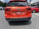 Used 2018 Volkswagen Tiguan SEL Premium image 2