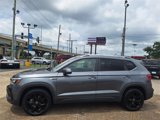 Used 2022 Volkswagen Taos SE image 2