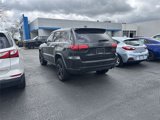 Used 2015 Jeep Grand Cherokee Altitude image 3