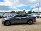 Used 2023 Nissan Altima 2.5 SV image 4