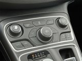 Used 2015 Chrysler 200 Limited image 4