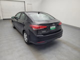 Used 2017 Kia Forte LX image 5
