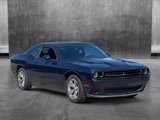 Used 2015 Dodge Challenger SXT image 3