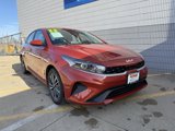 Used 2023 Kia Forte LXS image 2