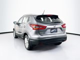 Used 2022 Nissan Rogue Sport SV image 5