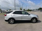 Used 2022 Chevrolet Equinox Premier image 4
