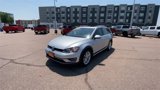 Used 2017 Volkswagen Golf Alltrack image 4