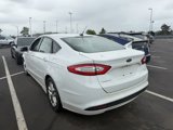 Used 2015 Ford Fusion SE image 2