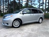 Used 2015 Toyota Sienna LE image 2