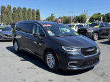 Used 2021 Chrysler Pacifica Touring-L image 2