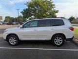 Used 2012 Toyota Highlander FWD image 2