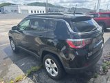 Used 2019 Jeep Compass Latitude w/ Cold Weather Group image 3