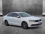 Used 2017 Volkswagen Jetta SE image 3