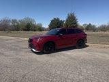 Used 2024 Toyota Highlander XSE image 2