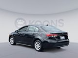 Used 2022 Toyota Corolla LE image 4