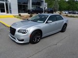 New 2023 Chrysler 300 Touring L image 2