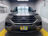 Used 2020 Ford Explorer XLT image 2