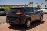 Used 2014 Jeep Cherokee Latitude image 2